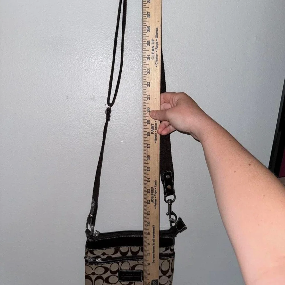 Coach brown crossbody bag‎ with adjustable strap Y2K